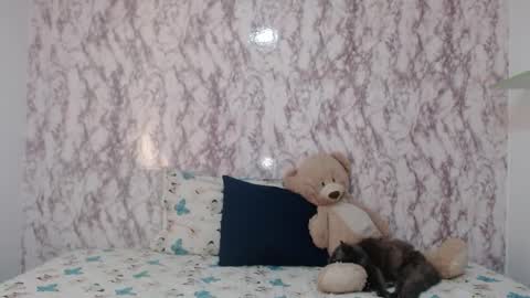 Snapshot of _sofiaparker_ chatting on 02.27.25 Sofia Parker online show from 02.27.25