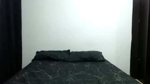 Snapshot of _sofiaparker_ chatting on 11.11.25 Sofia Parker online show from 11.11.25