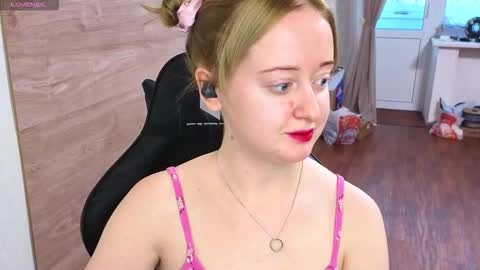 Sofiy online show from 10.20.25