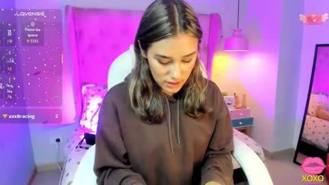 Sophie  online show from 11.20.25