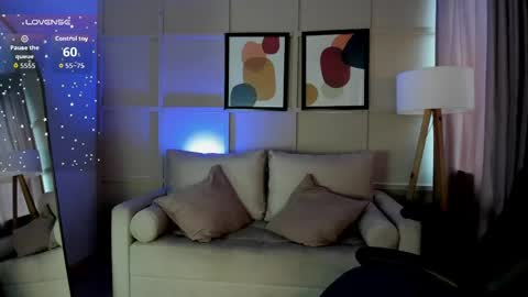Sophie  online show from 06.06.26