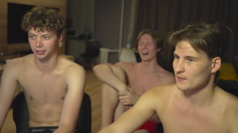 OLIVERpvt is open online show from 01.18.25