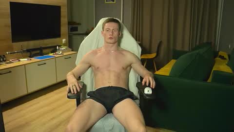 OLIVERpvt is open online show from 11.28.25