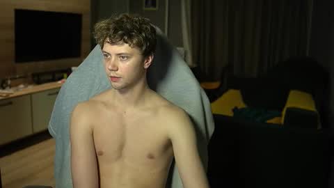 OLIVERpvt is open online show from 02.20.26