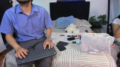 Coco and J online show from 04.04.26