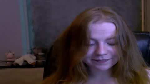  Space Girl  online show from 02.03.25