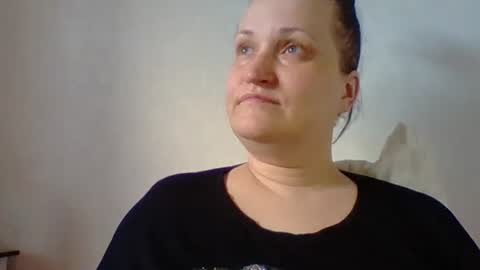 Melisa online show from 02.23.25