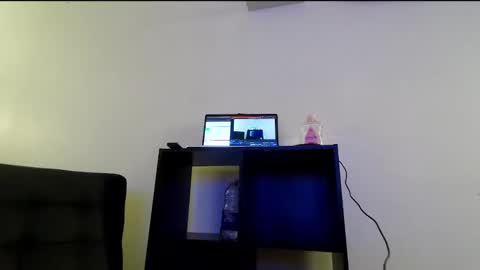 Snapshot of _submissiveamy888 chatting on 11.04.25 _submissiveamy888 online show from 11.04.25