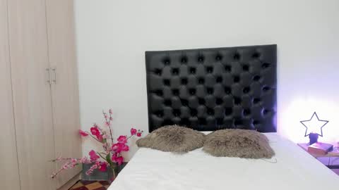 Sussi online show from 02.05.25