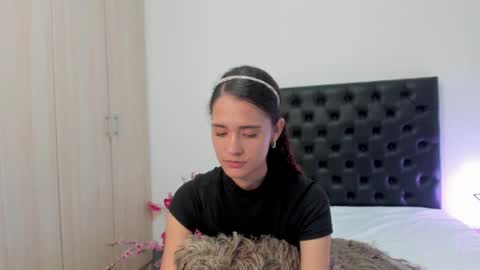 Sussi online show from 02.11.25