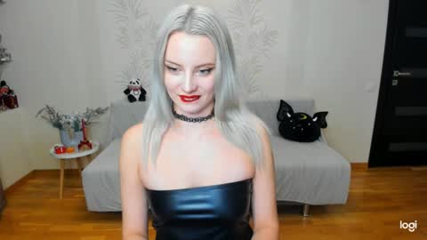 Marie online show from 01.24.25