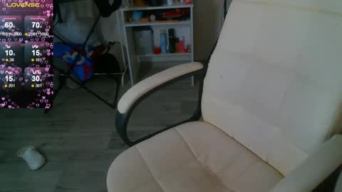 Milana   welcome to my world  online show from 02.17.25