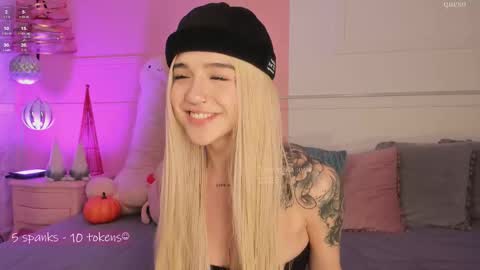 _tammarra_ online show from 12.17.25