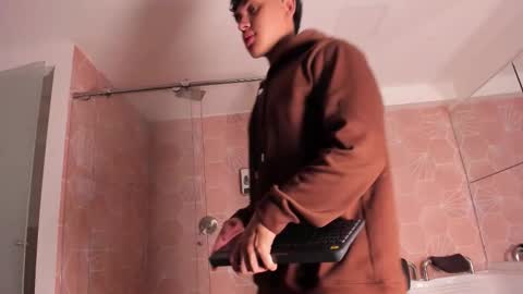 _taylorblack online show from 01.08.26