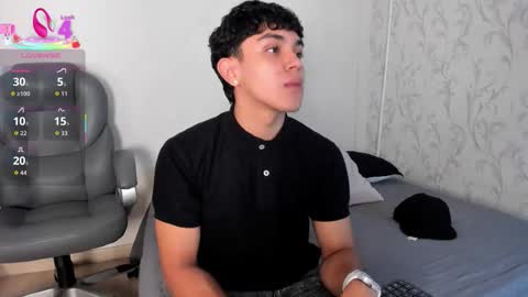 Snapshot of _taylorblack chatting on 02.26.26 _taylorblack online show from 02.26.26