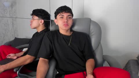 _taylorblack online show from 04.14.26