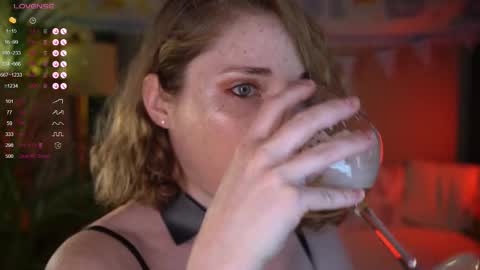 Evi online show from 10.03.25