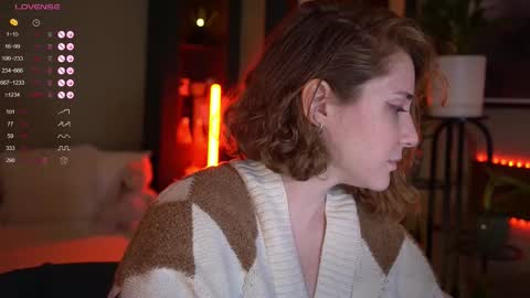 Evi online show from 11.18.25