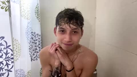 Snapshot of _thomas_hot_ chatting on 02.17.25 Thomas online show from 02.17.25