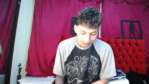 Snapshot of _thomas_hot_ chatting on 03.09.25 Thomas online show from 03.09.25