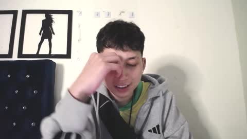 Snapshot of _thomas_hot_ chatting on 09.09.25 Thomas online show from 09.09.25