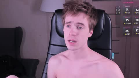 Snapshot of _tokyo_ghoul chatting on 12.04.24 _tokyo_ghoul online show from 12.04.24