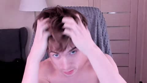 Snapshot of _tokyo_ghoul chatting on 01.26.25 _tokyo_ghoul online show from 01.26.25