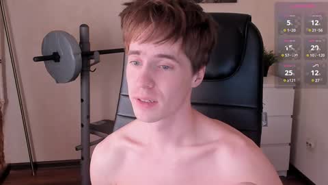 Snapshot of _tokyo_ghoul chatting on 02.01.25 _tokyo_ghoul online show from 02.01.25