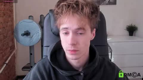 Snapshot of _tokyo_ghoul chatting on 10.04.25 _tokyo_ghoul online show from 10.04.25