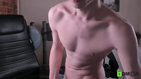 Snapshot of _tokyo_ghoul chatting on 10.31.25 _tokyo_ghoul online show from 10.31.25