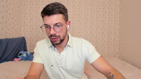 Tony Wolf online show from 12.18.25