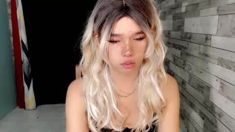 Snapshot of _topdomfucker_ chatting on 01.17.25 Iam Alex online show from 01.17.25