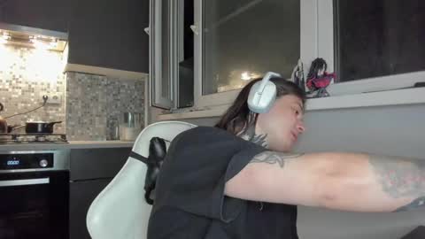 _torfin_ online show from 03.10.25