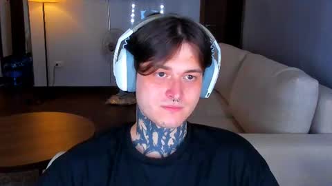 Snapshot of _torfin_ chatting on 07.01.26 _torfin_ online show from 07.01.26