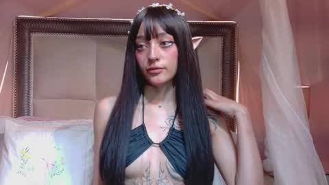 Snapshot of _valuu chatting on 11.18.25 Valuu online show from 11.18.25