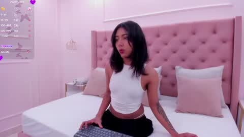 Violeta  online show from 06.14.26
