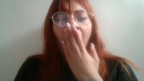 Snapshot of _vix555_ chatting on 01.12.25 Vix online show from 01.12.25