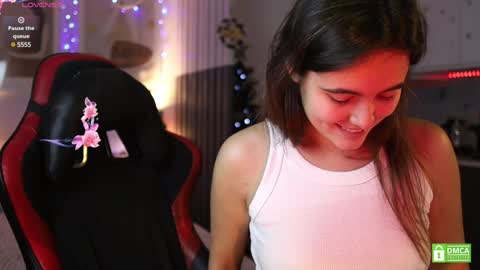 Snapshot of _whoareu_ chatting on 12.13.24 Kristina online show from 12.13.24