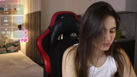 Snapshot of _whoareu_ chatting on 02.27.25 Kristina online show from 02.27.25