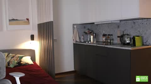 Snapshot of _whoareu_ chatting on 10.16.25 Kristina online show from 10.16.25