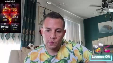 Sebastian online show from 05.12.26
