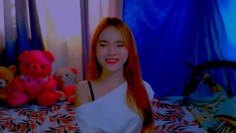 _xxlilly online show from 05.19.26
