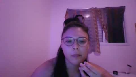 Snapshot of _youme chatting on 09.11.25 _youme online show from 09.11.25