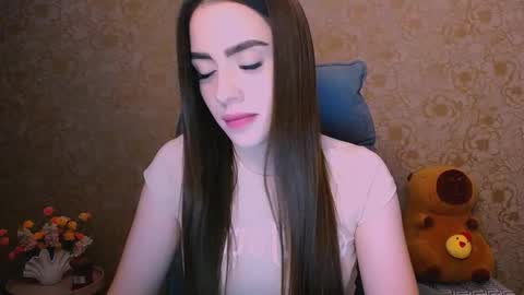 Snapshot of _your_fantasy_girl chatting on 09.14.25 Alisa online show from 09.14.25