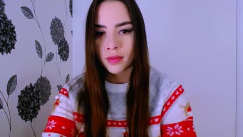 Snapshot of _your_fantasy_girl chatting on 12.05.25 Alisa online show from 12.05.25