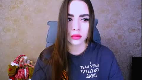 Snapshot of _your_fantasy_girl chatting on 01.12.26 Alisa online show from 01.12.26