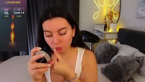 Jasmine online show from 02.11.25