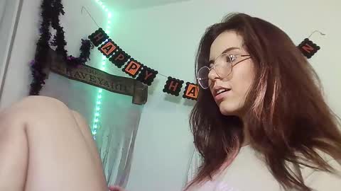 _yourcherrybomb online show from 10.21.25