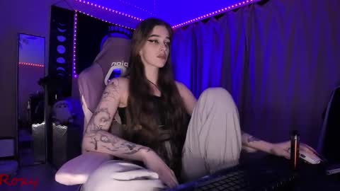 Roxy online show from 02.13.26