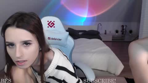 Snapshot of _yummybabes_ chatting on 02.28.25 Nicole Thomas Dave online show from 02.28.25